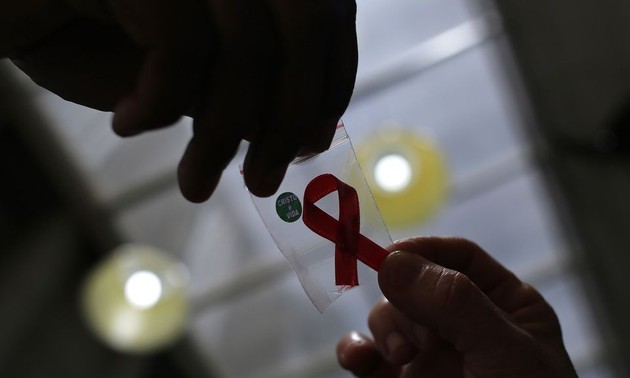 First woman reported cured of HIV after stem cell transplant