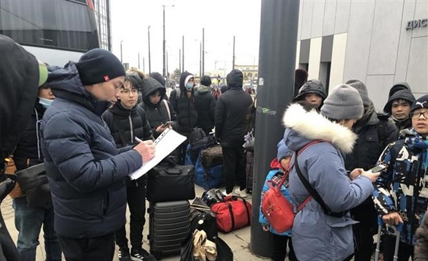 460 Vietnamese citizens evacuated from Ukraine
