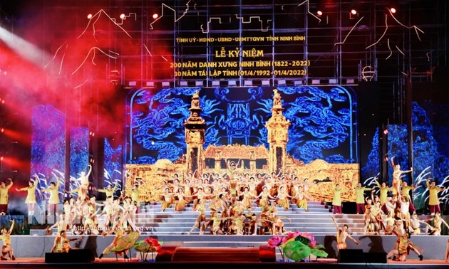 Ninh Binh celebrates 200th name day and 30th anniversary of re-establishment 