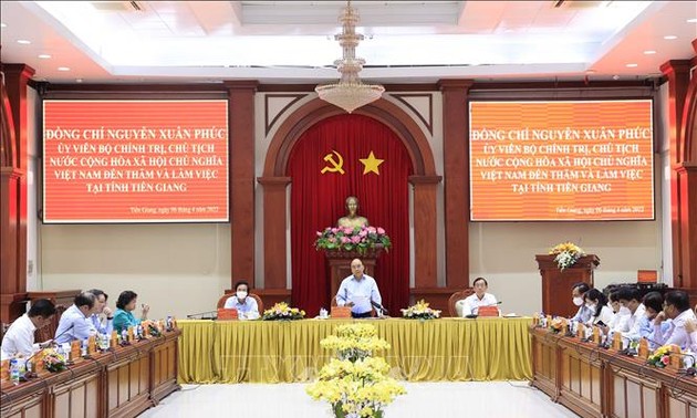 President urges Tien Giang’s synergy strength for collective economic development 