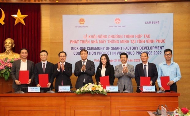 Smart factory development project launched in Vinh Phuc