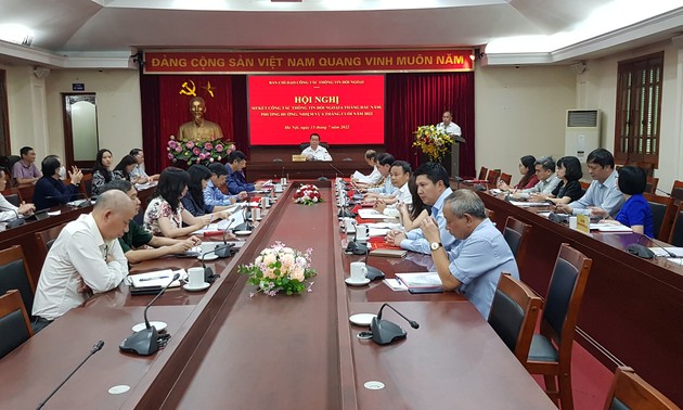 Foreign relations information promotes Vietnam’s image, better links with overseas Vietnamese 