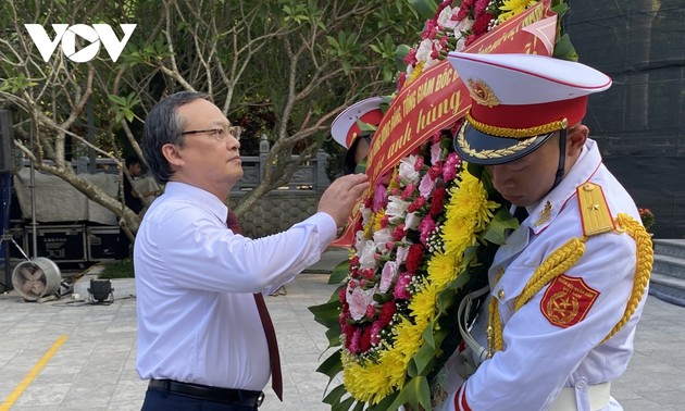 VOV President visits Vi Xuyen National Martyrs Cemetery