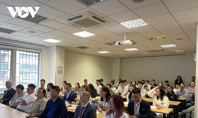 Young Vietnamese in Europe connected to spread knowledge, inspire creativity