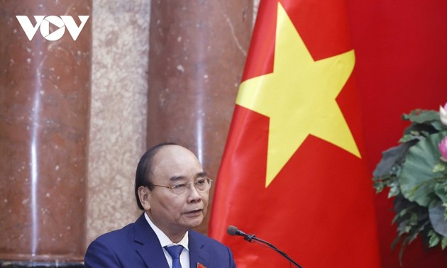 President sends congratulatory letter on Vietnam Teachers' Day