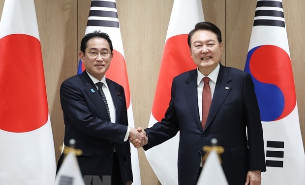 South Korea, Japan pledge to elevate bilateral ties to new height
