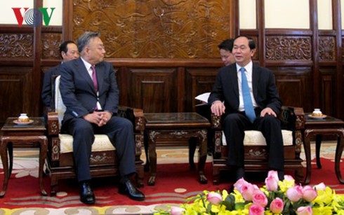 陈大光：越南将为外商营造稳定和宽松的投资营商环境