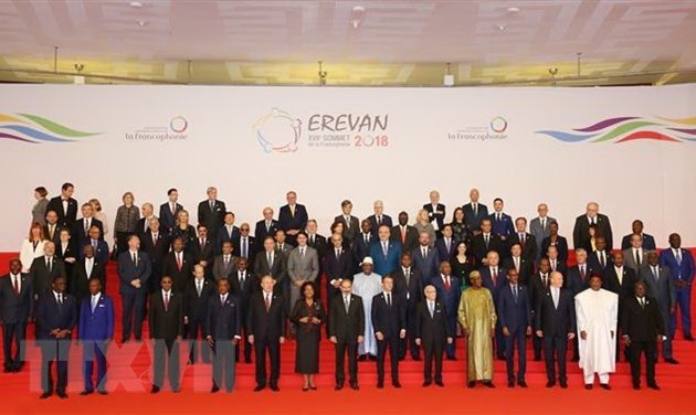 范平明出席在亚美尼亚举行的第十七届法语国家组织峰会