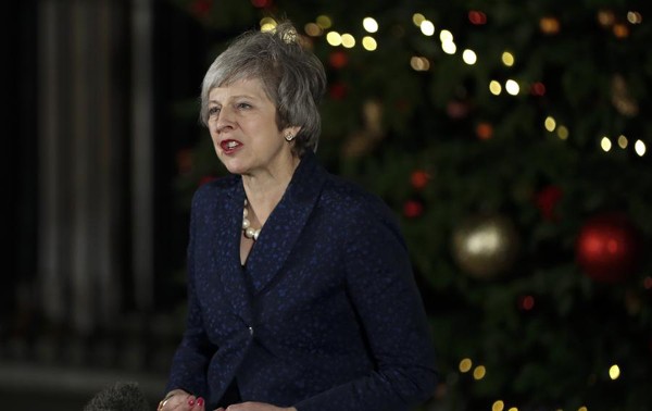英国首相特雷莎·梅强调将在大选前辞职