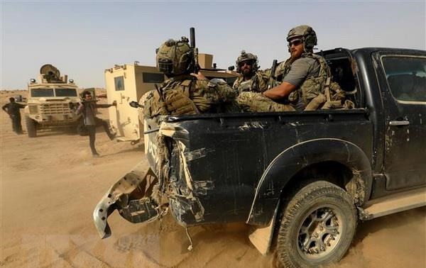 以美国为首的驻伊拉克和叙利亚联军正处于随时战斗状态