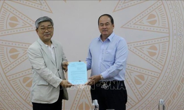 越南与韩国一致同意推动经贸与投资领域合作