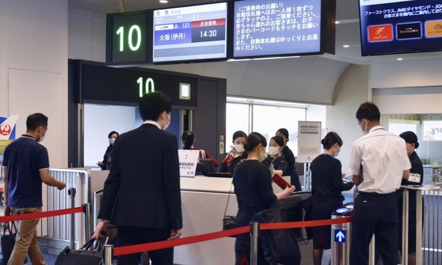 日本政府考虑放宽各国入境限制