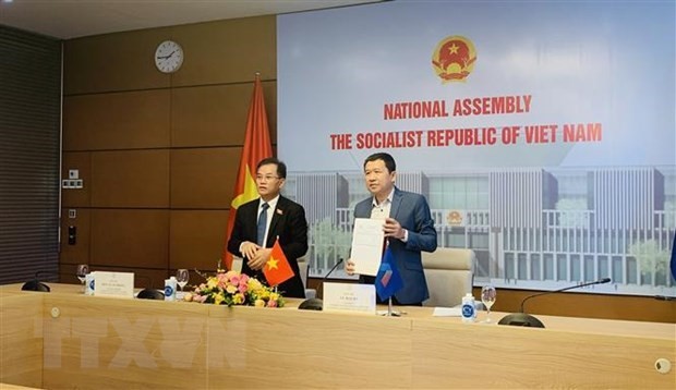 越南国会代表团出席东盟议会联盟大会咨询小组第12次会议