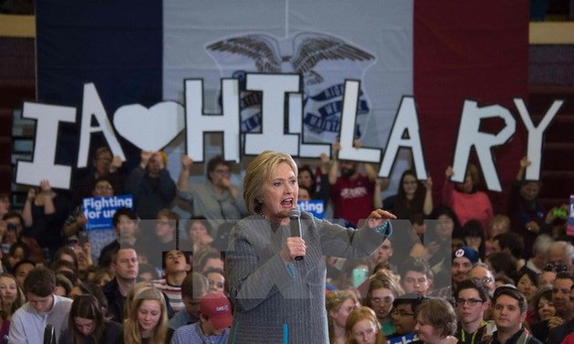 Выборы в США 2016: Хиллари Клинтон официально одержала победу в Айове