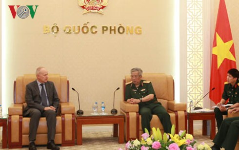 Министр обороны Вьетнама готов участвовать в Диалоге Шангри-Ла 2016