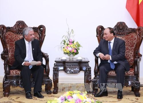 Премьер Вьетнама Нгуен Суан Фук принял зарубежных гостей