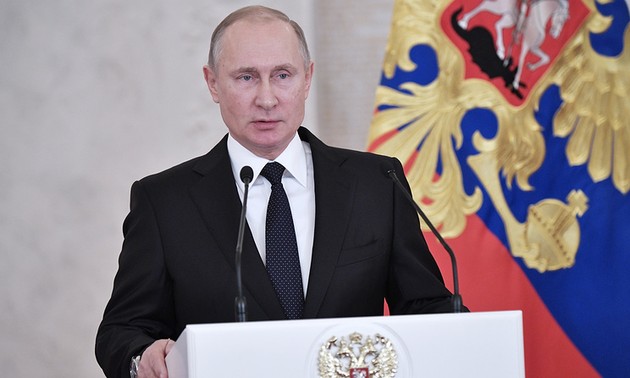 Путин назвал терактом взрыв в Петербурге