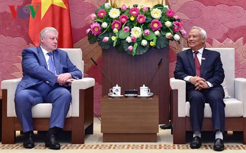 Вице-спикер парламента Вьетнама принял руководителя фракции партии «Справедливая Россия» 