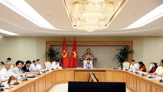 Фам Бинь Минь председательствовал на заседании по проектам, финансируемым ВБ и АБР