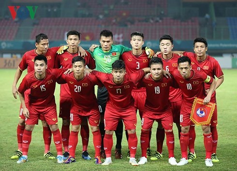 Радио «Голос Вьетнама» наградило сборную U23 Вьетнама 500 млн донгов