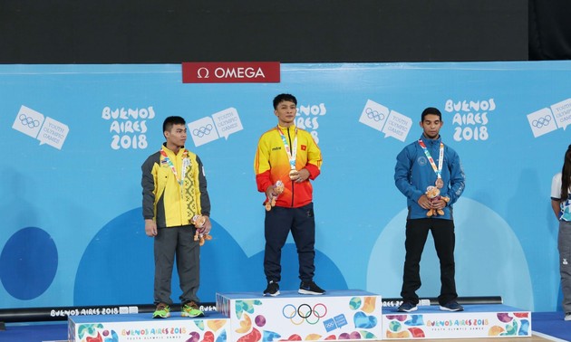 Вьетнамский рестлер Нго Суан Динь завоевал золотую медаль в Юношеских Олимпийских играх 2018
