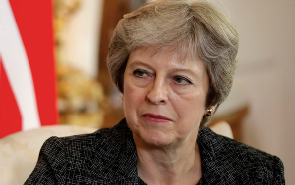Премьер-министр Великобритании призвала провести углубленные переговоры с ЕС