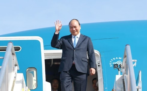 Премьер-министр Вьетнама прибыл в Папуа – Новую Гвинею для участия в 26-м саммите АТЭС
