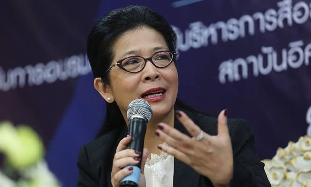 Партия “Для тайцев” объявила о коалиции с шестью политическими объединениями