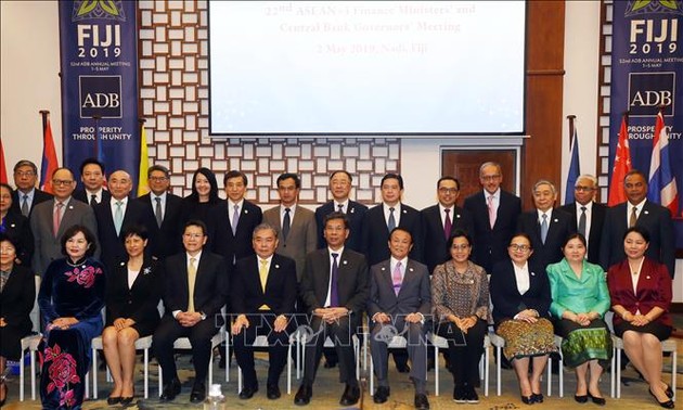На конференции министров финансов АСЕАН+3 были выдвинута мера по реагированию на финансовый кризис