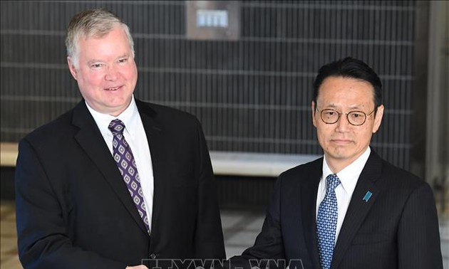 Чиновники Японии и США обсудили денуклеаризацию Корейского полуострова