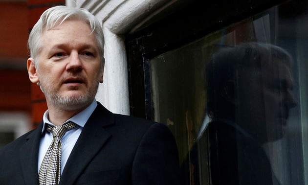 Британский суд отказался экстрадировать основателя  WikiLeaks в США.