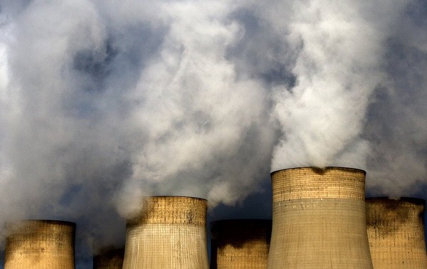 МЭА: Глобальные выбросы углерода в атмосферу достигнут рекордного уровня в 2023 году