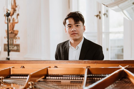 Вьетнамский музыкант вышел в финал международного конкурса пианистов 