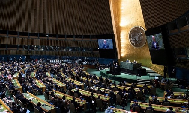 Президент Вьетнама Нгуен Суан Фук принял участие в открытии общих прений высокого уровня в рамках 76-й сессии Генеральной Ассамблеи ООН 