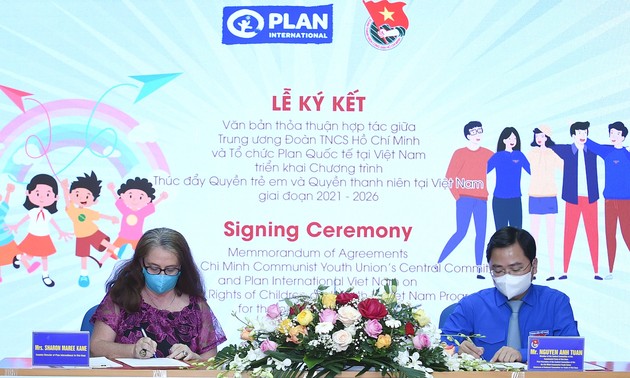 Международная организация “Plan International» продолжает активизировать программу по расширению прав детей и молодежи во Вьетнаме. 