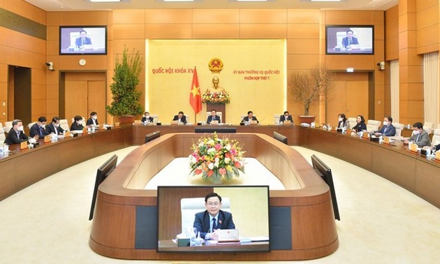 Открылось 8-е заседание Постоянного комитета Нацсобрания Вьетнама