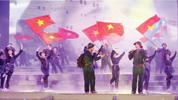 Различные мероприятия во Вьетнаме и за рубежом, приуроченные к 47-й годовщине Дня воссоединения страны 