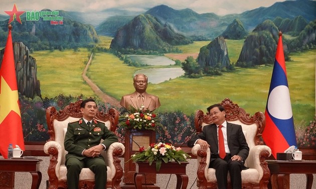 Вьетнам придает особое значение отношениям с Лаосом
