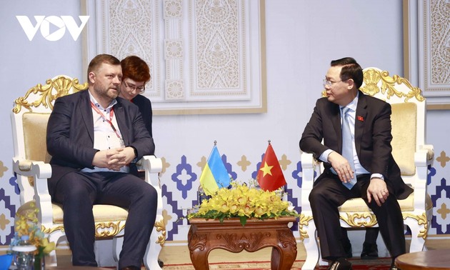 Вьетнам продвигает двустороннее сотрудничество с РФ, Украиной и Непалом 
