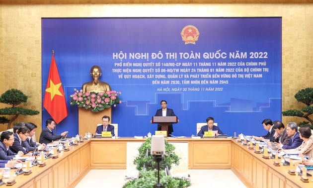 Премьер-министр Фам Минь Тинь: Городское развитие – общая задача всех отраслей разных уровней