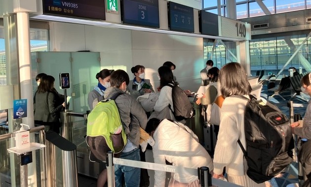 Организация бесплатного рейса для ввоза малообеспеченных вьетнамских граждан из Японии на Родину для встречи Тэта 