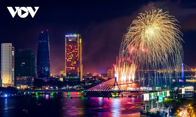 Международный фестиваль фейеверков в Дананге возобновился после трехлетнего перерыва