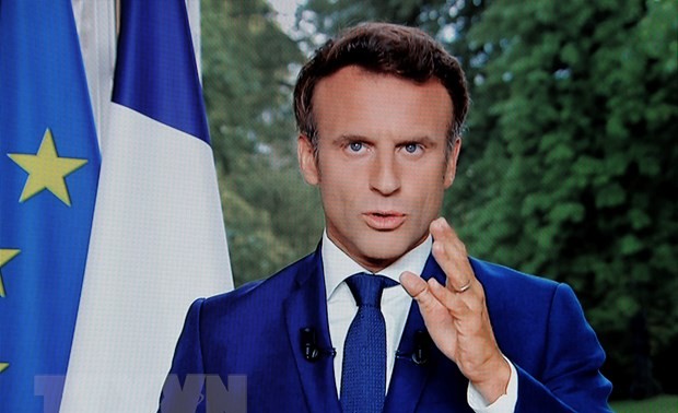 Президент Франции не планирует роспуск парламента или реорганизацию кабмина