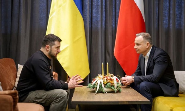 Президент Украины Зеленский посещает Польшу  