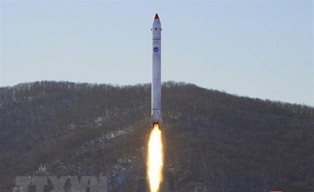 Запуск разведывательного спутника КНДР закончился неудачей: спутник упал в море 