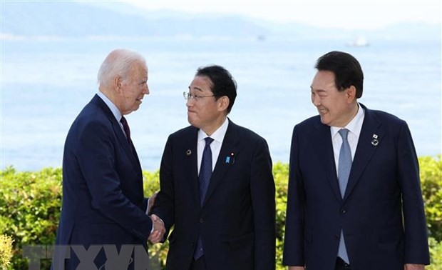 Белый дом: Трехсторонний саммит, который США проведут с Японией и Южной Кореей, cпособствует повышению уровня трехсторонних отношений