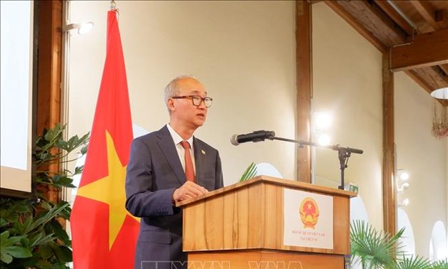 Инициатива по активизации экономического сотрудничества между Вьетнамом и Швейцарией  