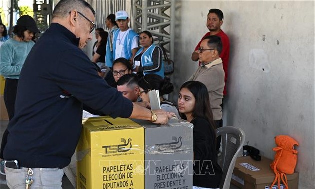 В Сальвадоре начались президентские выборы