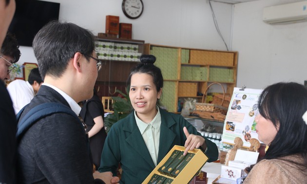 Провинция Биньзыонг помогает своим крестьянам внедрять технологии в производство 