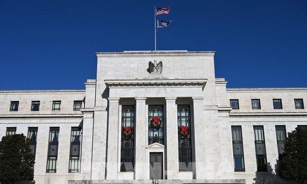 США продолжают сохранять базовые процентные ставки на текущем уровне